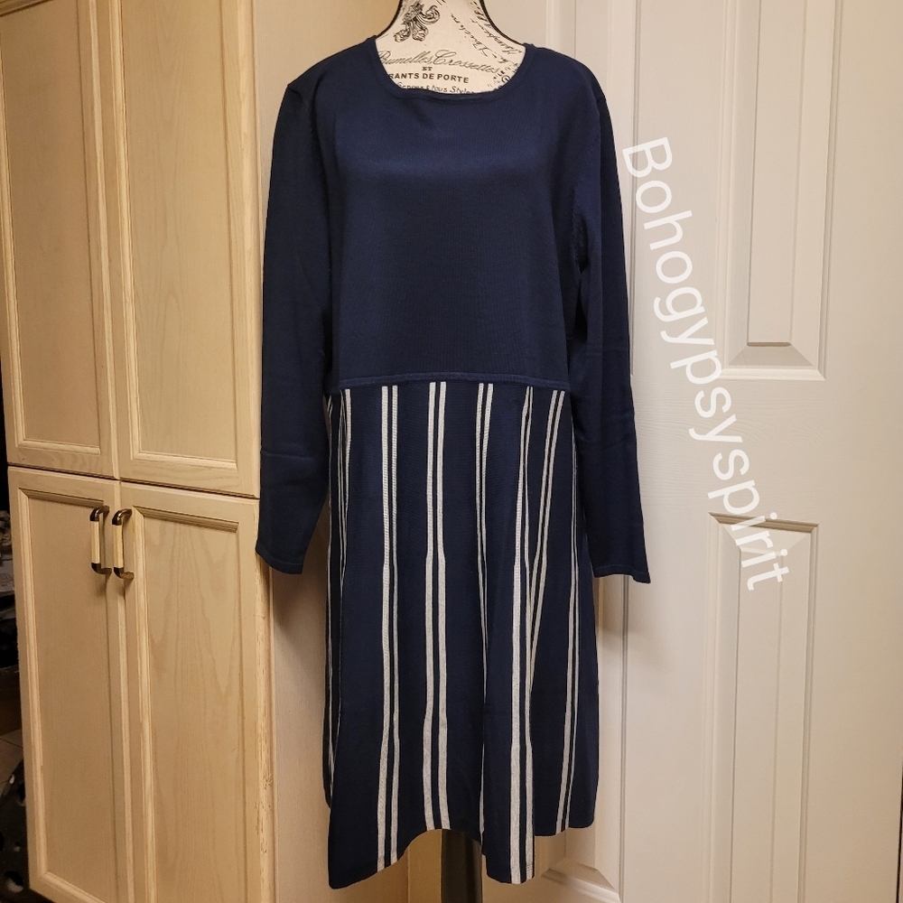$70 1X New York Collection Sweater Dress, Navy Blue Striped